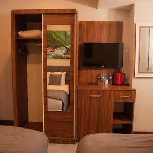 Hotel Deryaman
